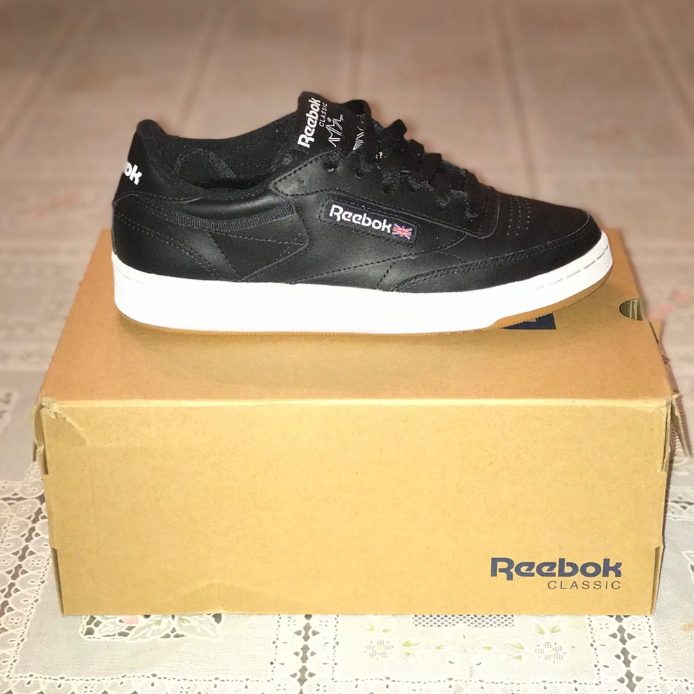 Brand New REEBOK CLASSICS